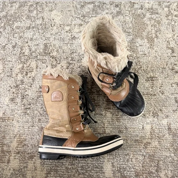 SorelTofino ll youth waterproof winter snow boots in curry elk